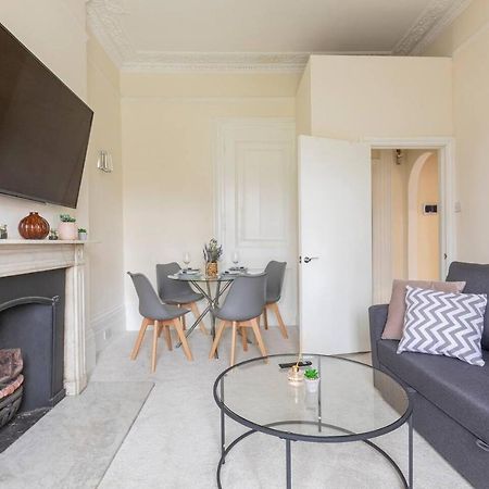 Apartamento Cozy Flat In The Heart Of Londres Exterior foto