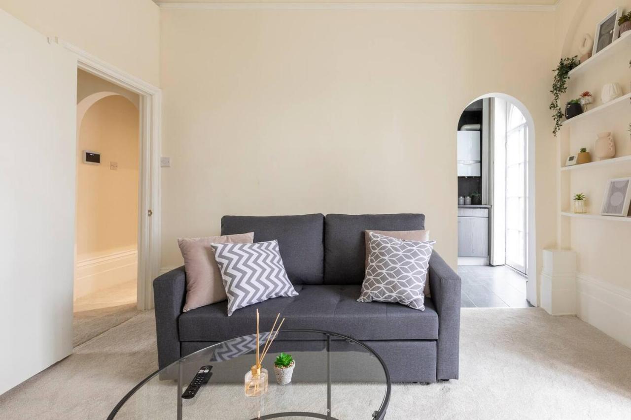 Apartamento Cozy Flat In The Heart Of Londres Exterior foto