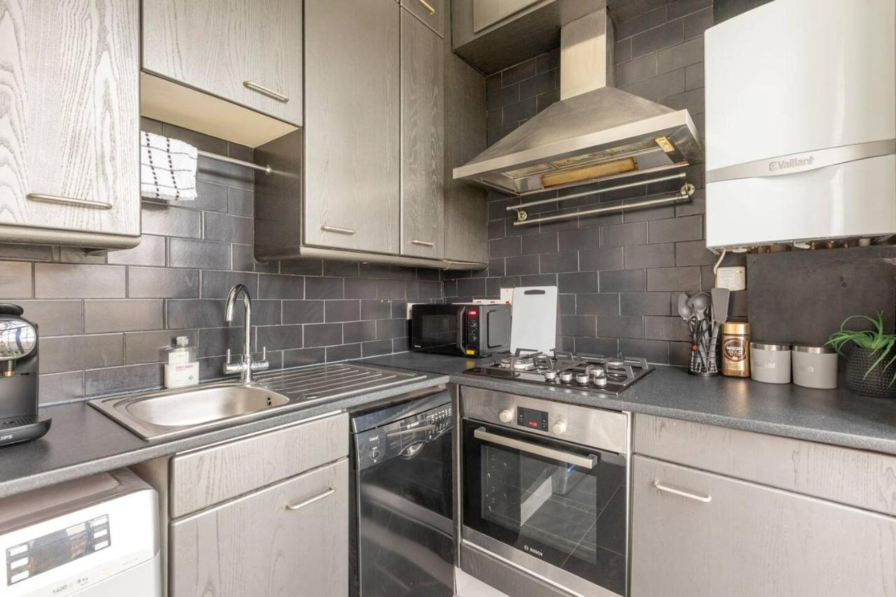Apartamento Cozy Flat In The Heart Of Londres Exterior foto